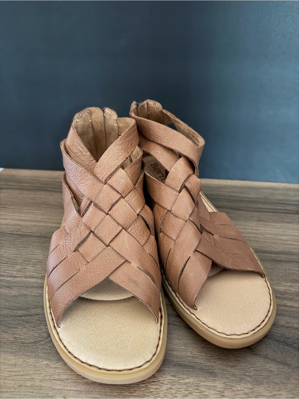 Born Women's Tan Woven Leather Sandals - Picture 3 of 6